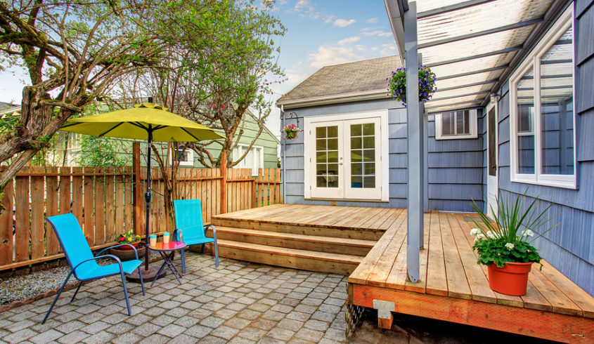 https://lgbuildersinc.com/wp-content/uploads/2018/10/Balconies-Decks-Patios-Contractor-3.jpg